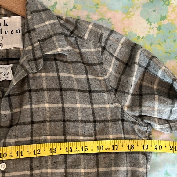 Frank & Eileen | Gray Plaid Barry Long Sleeve Flannel Size Small Quiet Luxury - Picture 9 of 10